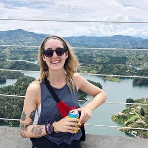 Meet your Posher, Alma